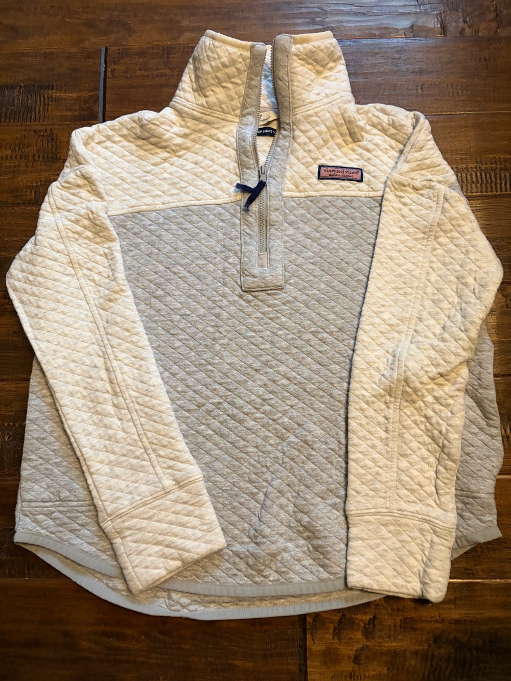 Vineyard Vines Quilted Half-Zip Pullover in Cream & Light Gray